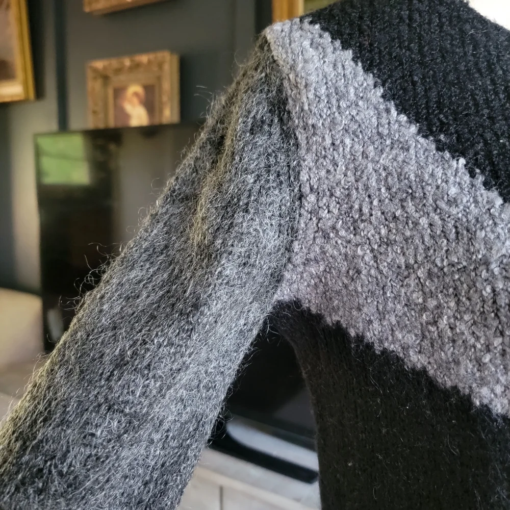 Alice +‎ Olivia Colorblock Pullover Sweater Size Small